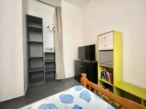 C Marseille B&B 0*,